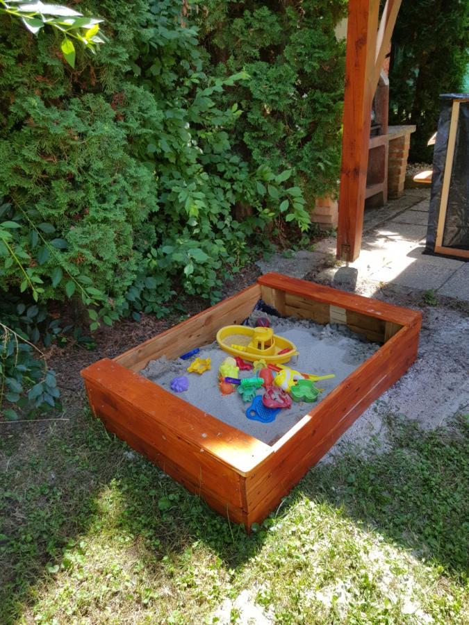 Sommer Ferienhaus Balatonszarszo Luaran gambar